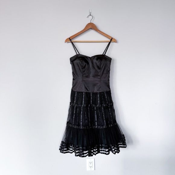 Vintage Dresses & Skirts - Dave & Johnny Y2K Vintage Tool Tiered Black Whimsigoth Knee Length Midi Dress